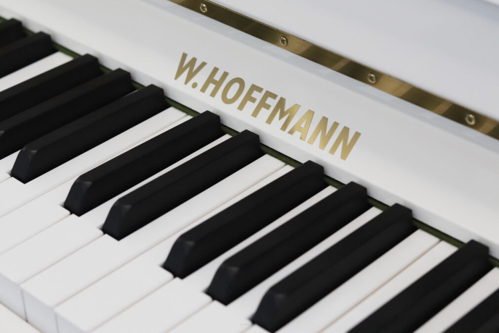 pianino W.Hoffmann T122 biały połysk